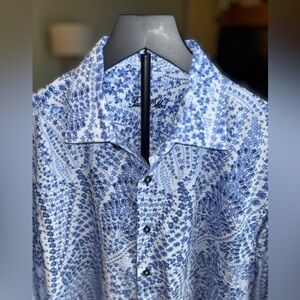 🤍🩵 Tasso Elba Blue 🩵🤍  and White Paisley Men's Dress Shirt Size (M)